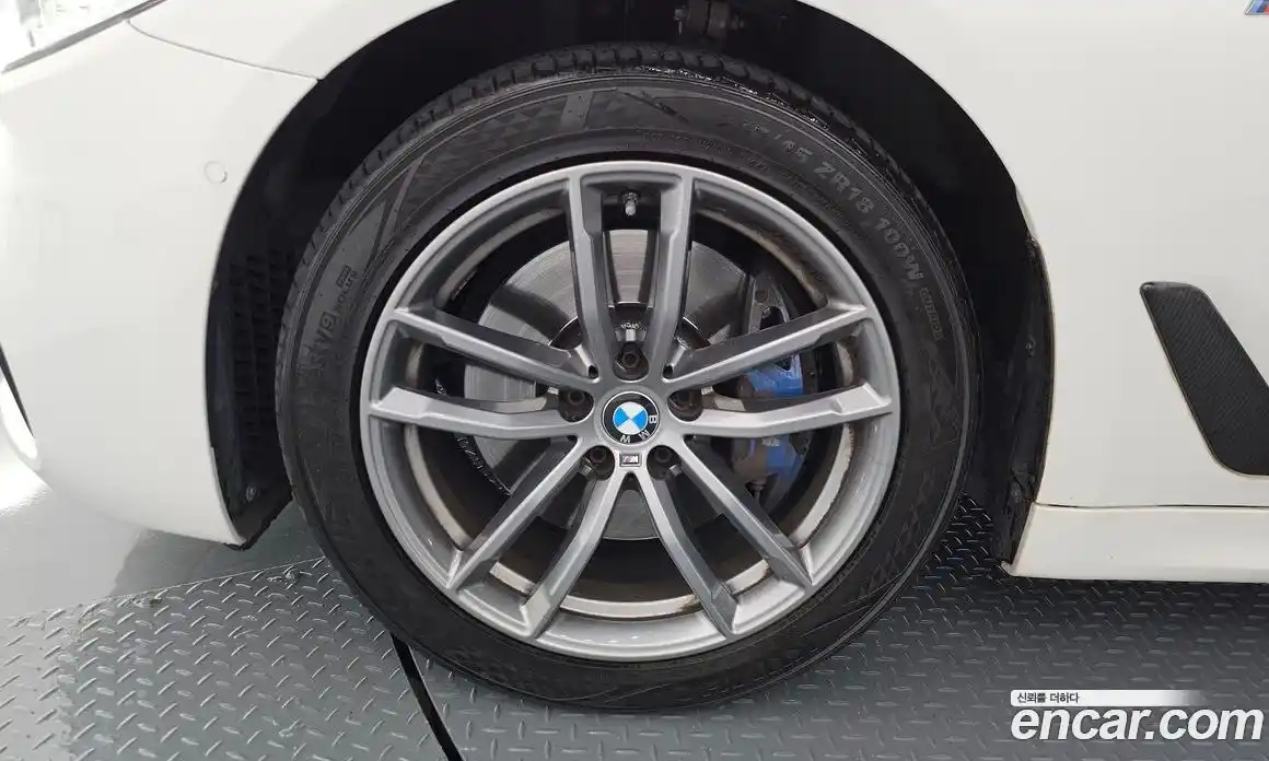 BMW 5-Series 2018 2.0 Автомат в Москве № 192342, фото 5