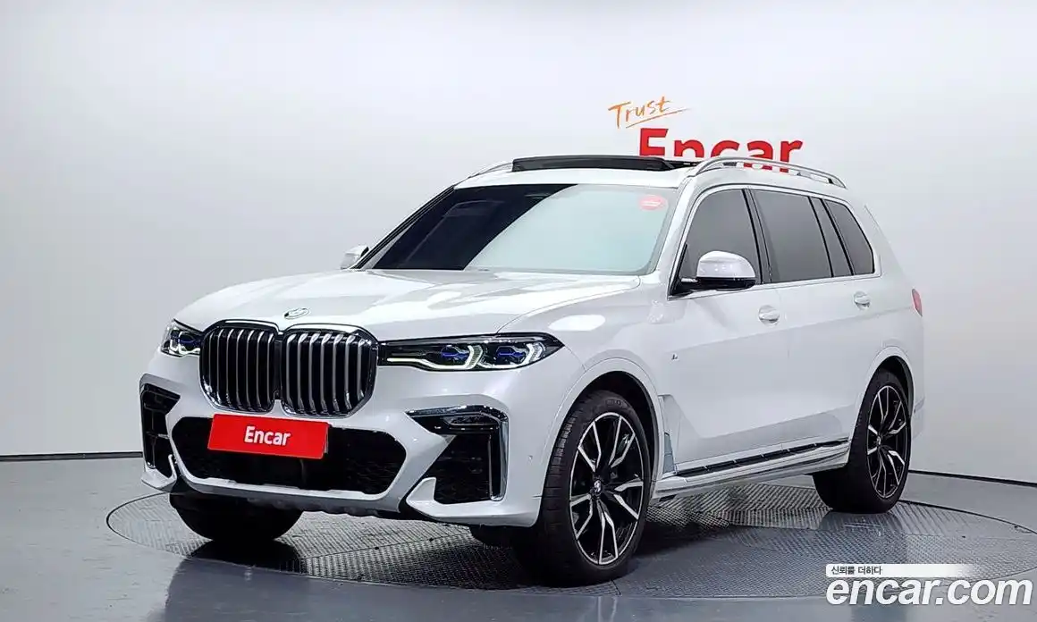 BMW X7 2021 3.0 Автомат в Москве № 193138, фото 1