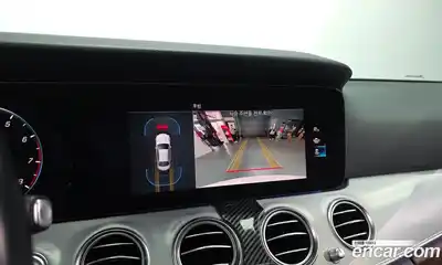 Mercedes-Benz E-Class 2021 2.0 Автомат в Москве № 194279, миниатюра 12