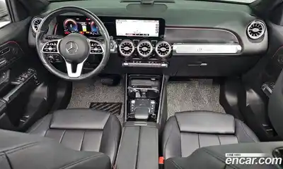 Mercedes-Benz GLB-Class, 2021