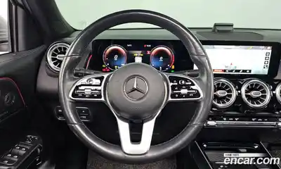 Mercedes-Benz GLB-Class 2021 2.0 Автомат в Москве № 194658, миниатюра 12