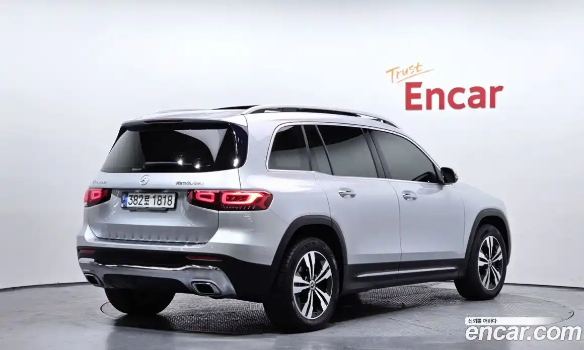 Mercedes-Benz GLB-Class 2021 2.0 Автомат в Москве № 194658, фото 14