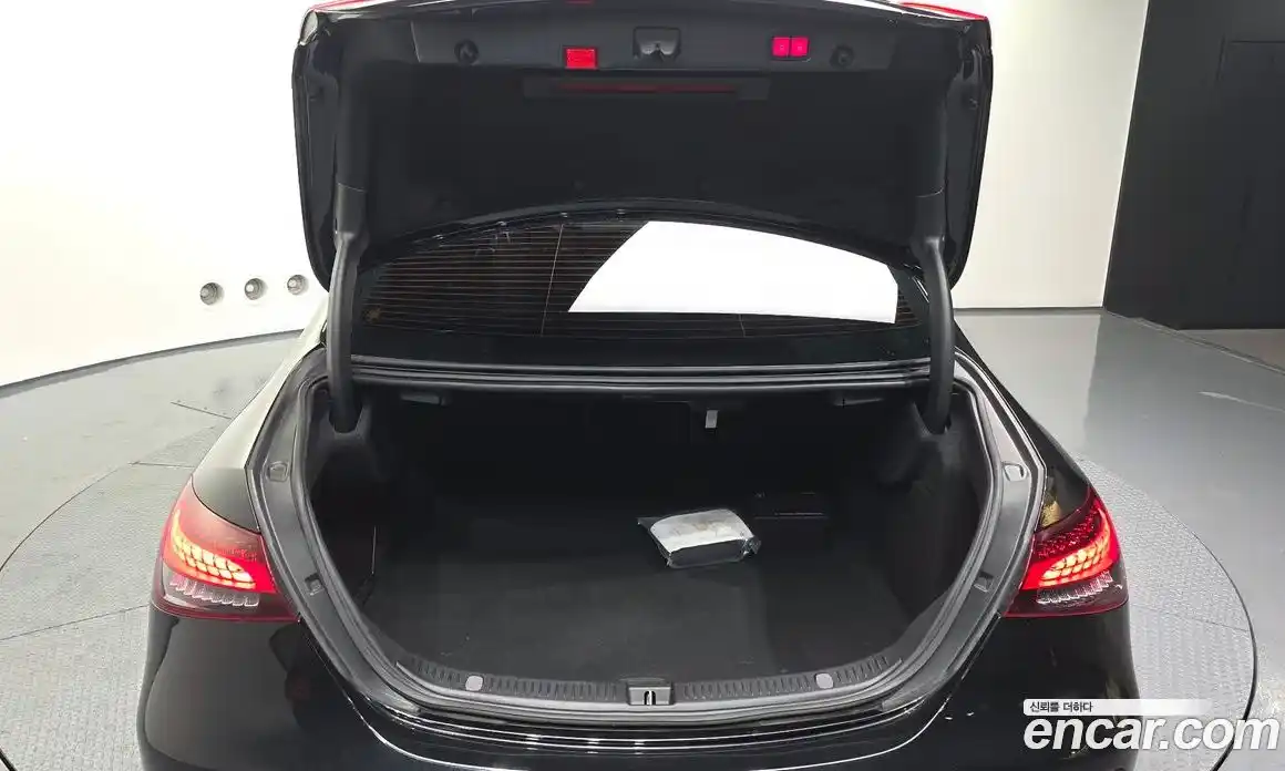 Mercedes-Benz E-Class 2021 2.0 Автомат в Москве № 194809, фото 14