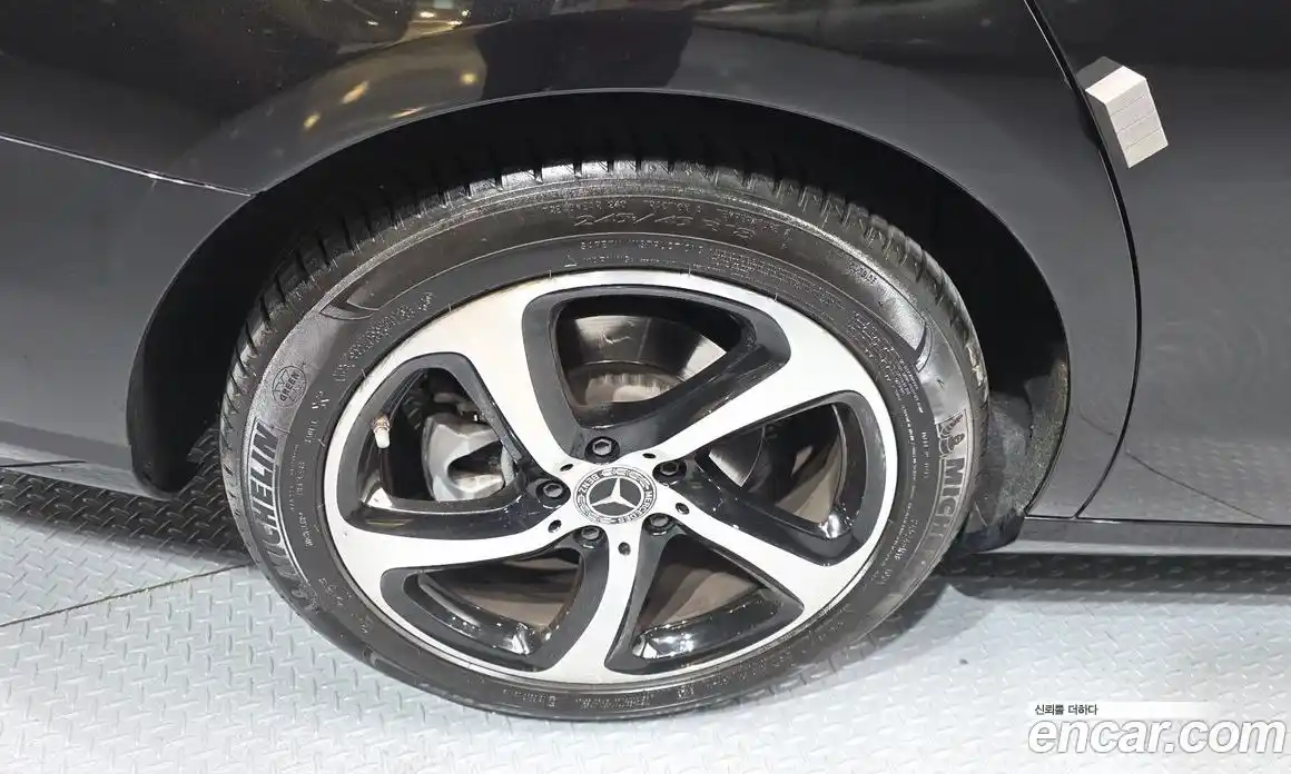 Mercedes-Benz E-Class 2021 2.0 Автомат в Москве № 194809, фото 8