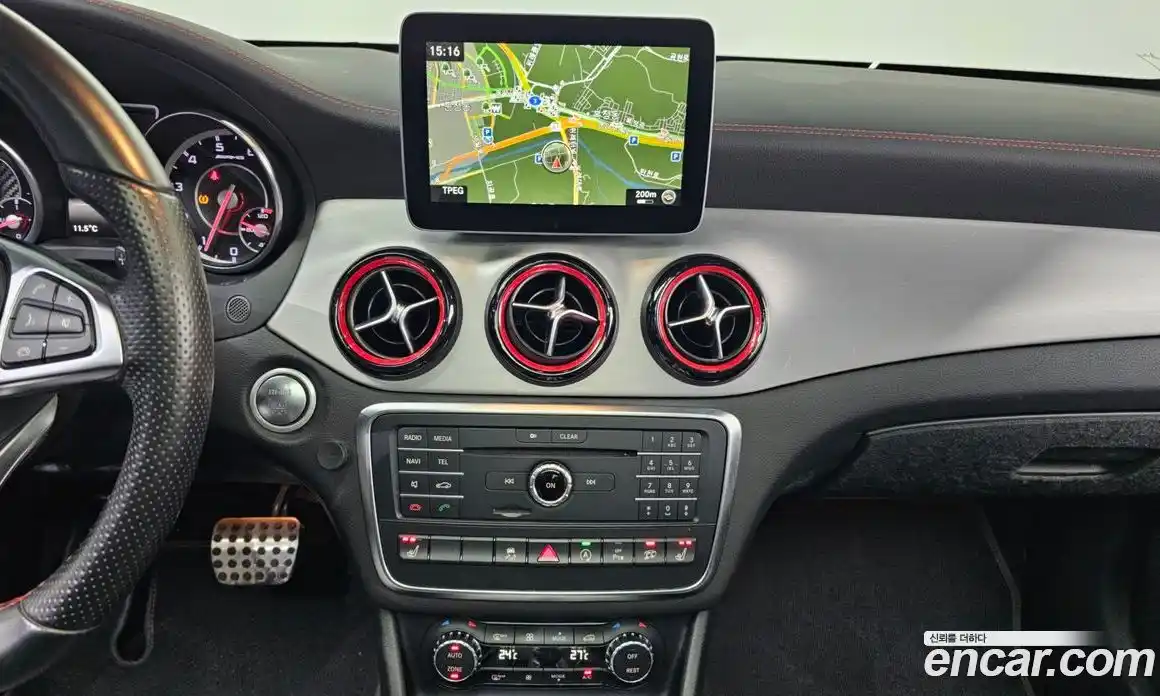 Mercedes-Benz GLA-Class 2017 2.0 Автомат в Москве № 194994, фото 14