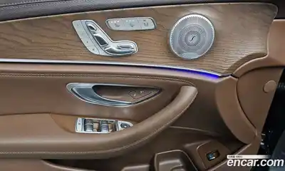 Mercedes-Benz E-Class 2020 2.0 Автомат в Москве № 195139, миниатюра 12