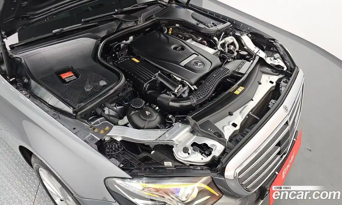 Mercedes-Benz E-Class 2020 2.0 Автомат в Москве № 195139, фото 20