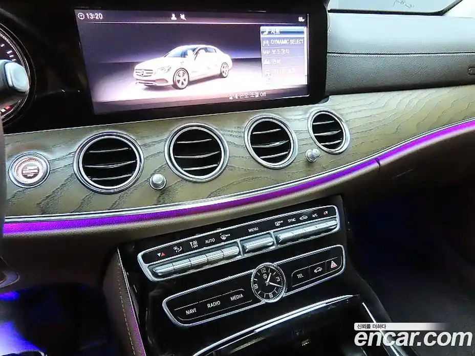 Mercedes-Benz E-Class 2019 1.9 Автомат в Москве № 195250, фото 16