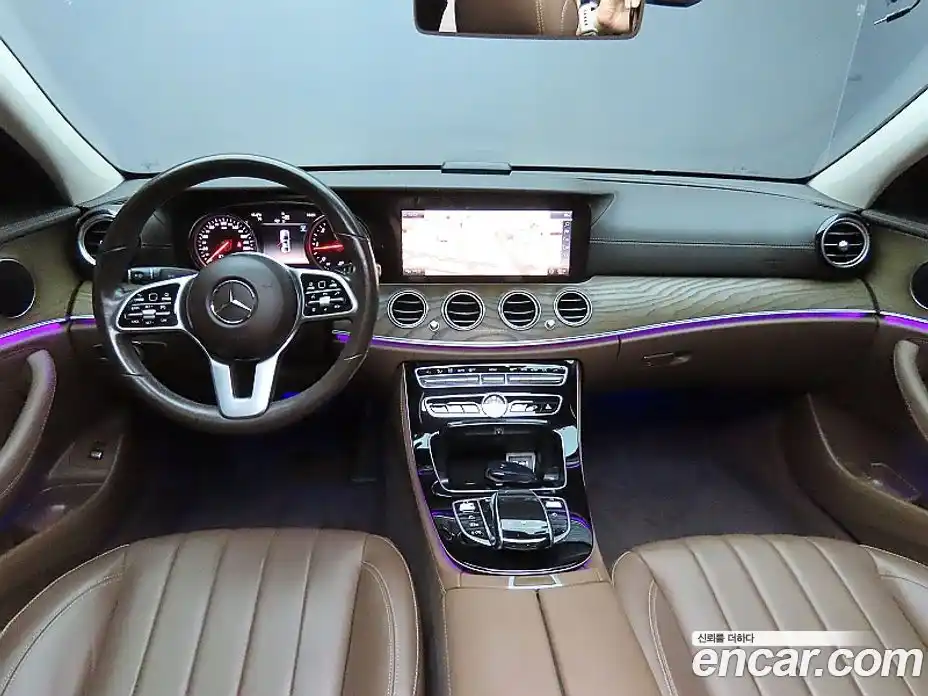 Mercedes-Benz E-Class 2019 1.9 Автомат в Москве № 195250, фото 7