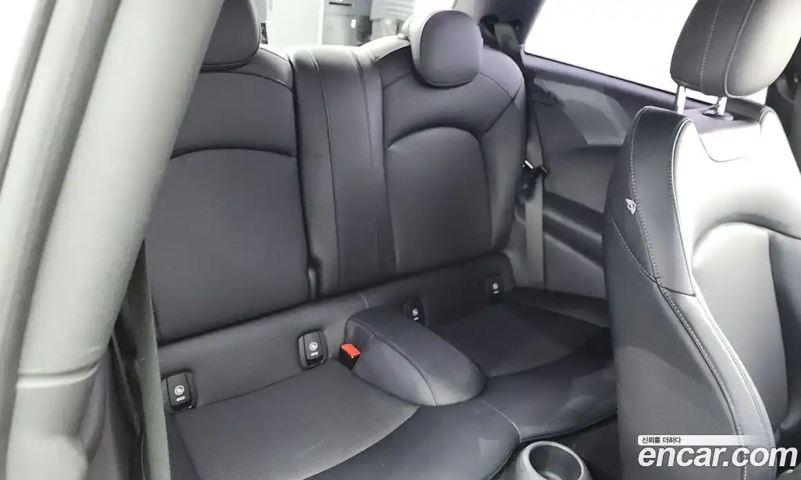 Mini Cooper 2014 1.5 Автомат в Москве № 198465, фото 14