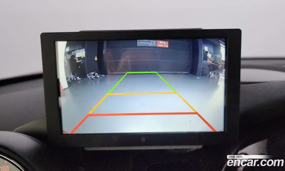 Mini Cooper 2014 1.5 Автомат в Москве № 198465, фото 17