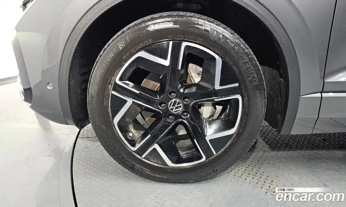 Volkswagen Touareg 2024 3.0 Автомат в Москве № 199089, фото 4