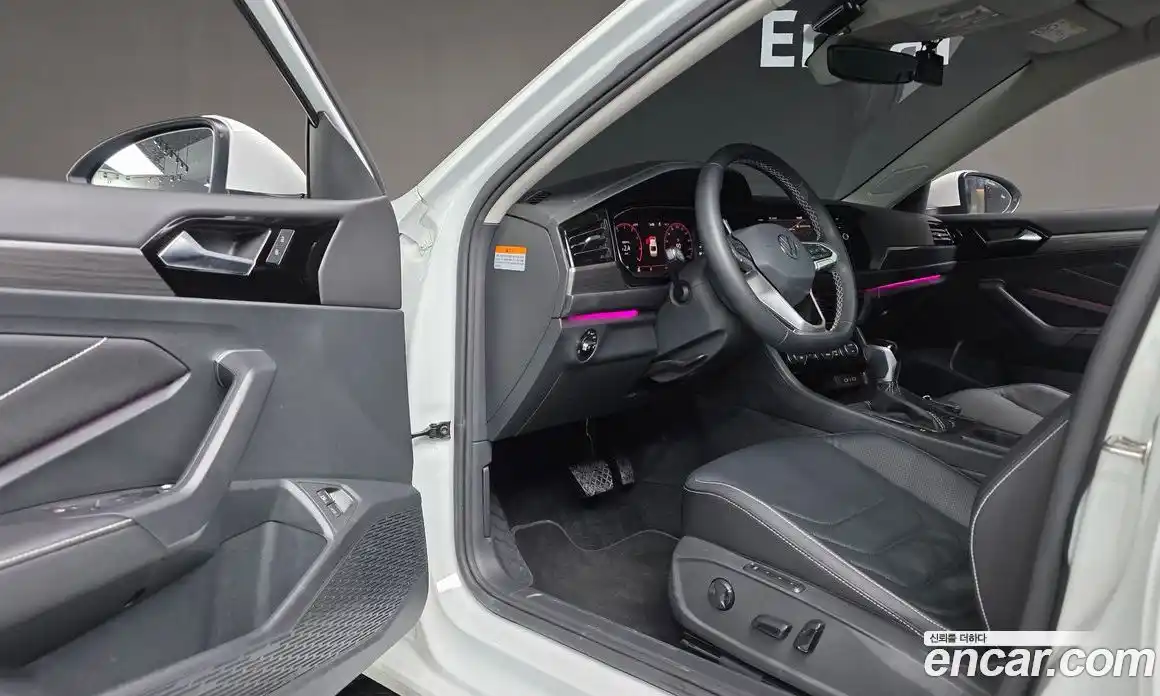 Volkswagen Jetta 2023 1.5 Автомат в Москве № 199097, фото 12