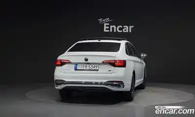 Volkswagen Jetta 2023 1.5 Автомат в Москве № 199097, миниатюра 4