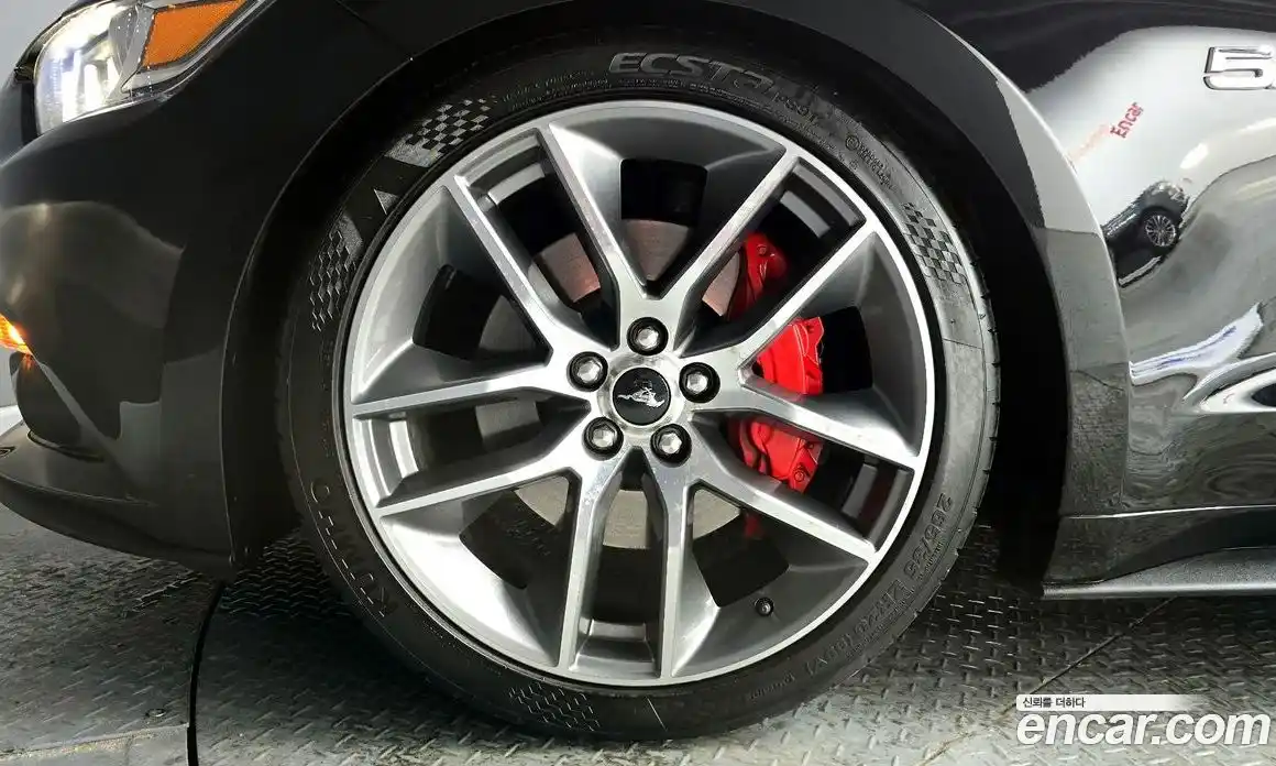 Ford Mustang 2017 5.0 Автомат в Москве № 199771, фото 10