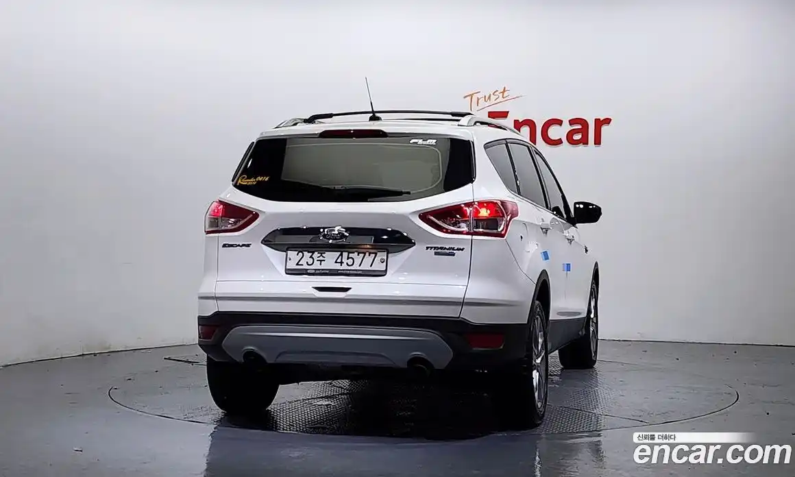 Ford Escape 2014 2.0 Автомат в Москве № 199839, фото 17