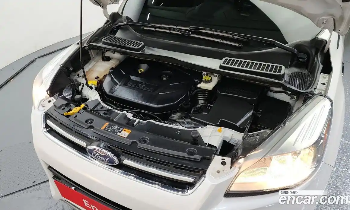 Ford Escape 2014 2.0 Автомат в Москве № 199839, фото 7