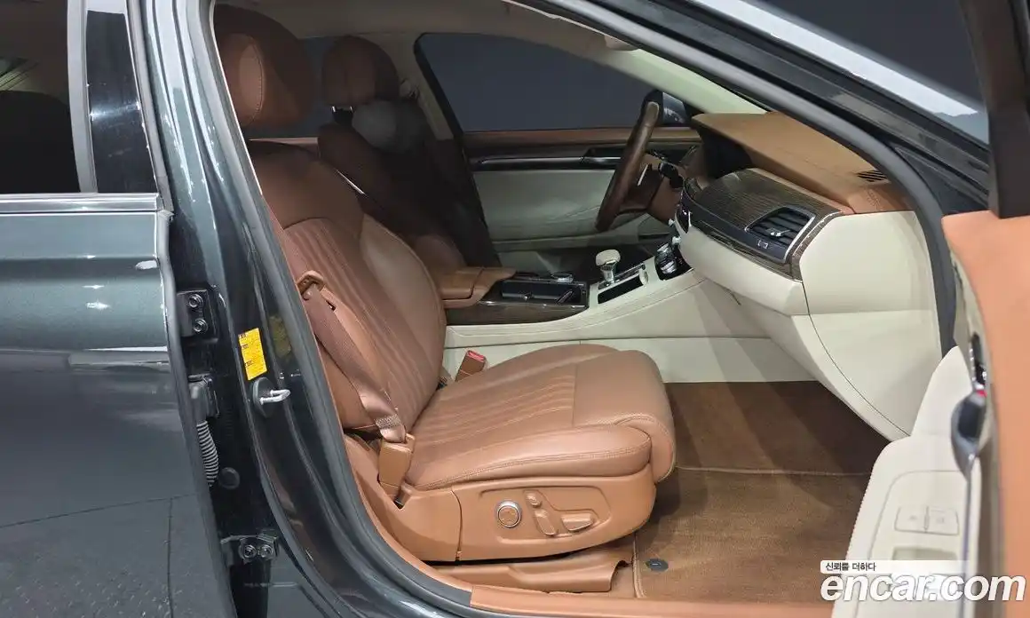 Genesis G90 2021 3.8 Автомат в Москве № 20131, фото 18