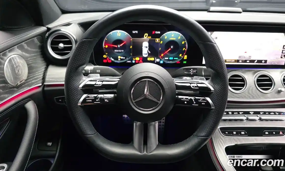 Mercedes-Benz E-Class 2022 2.0 Автомат в Москве № 202387, фото 18