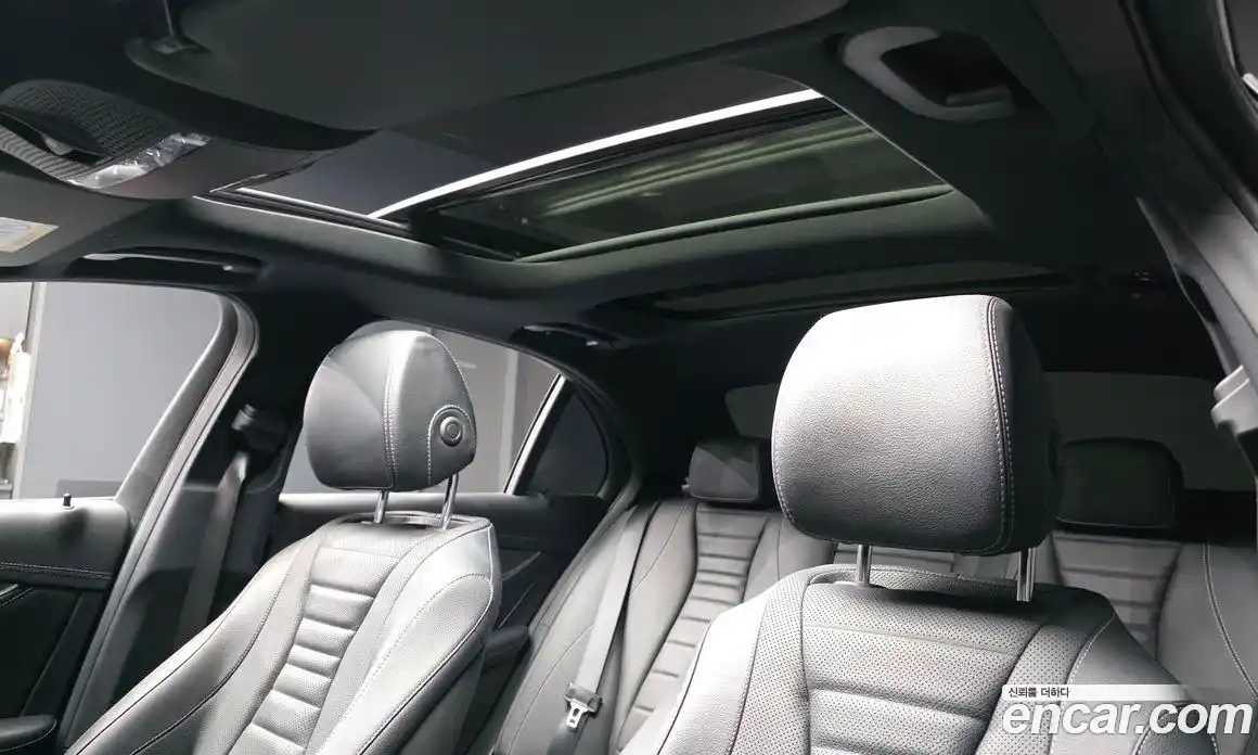 Mercedes-Benz E-Class 2022 2.0 Автомат в Москве № 202387, фото 5