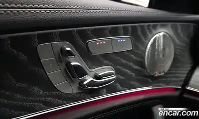 Mercedes-Benz E-Class 2022 2.0 Автомат в Москве № 202387, миниатюра 6