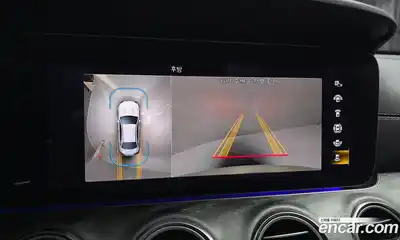 Mercedes-Benz E-Class 2022 2.0 Автомат в Москве № 202387, миниатюра 8