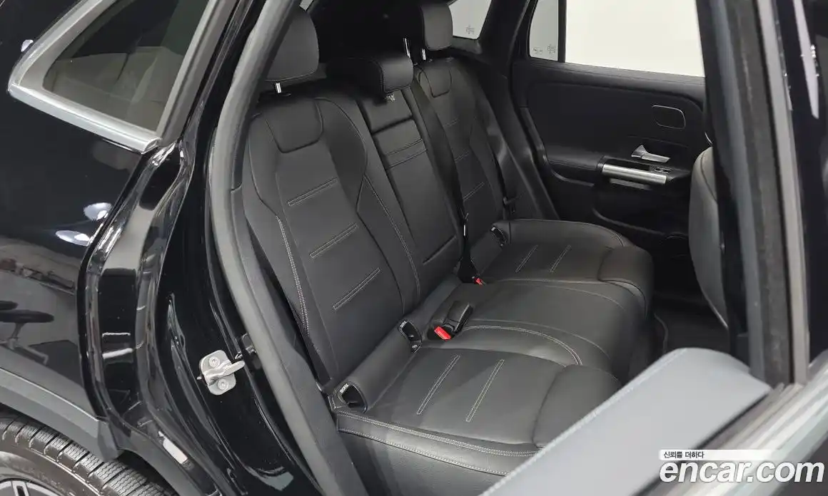 Mercedes-Benz EQA 2023 0.2 Автомат в Москве № 203388, фото 1