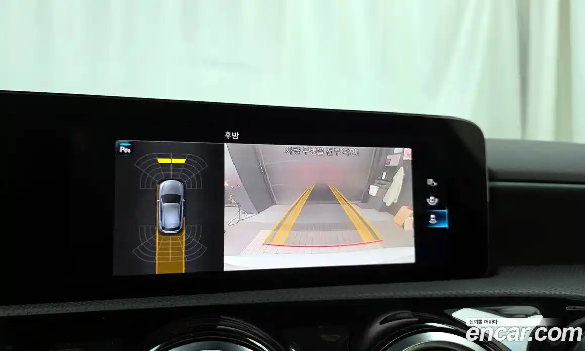 Mercedes-Benz A-Class 2022 2.0 Автомат в Москве № 206288, фото 15