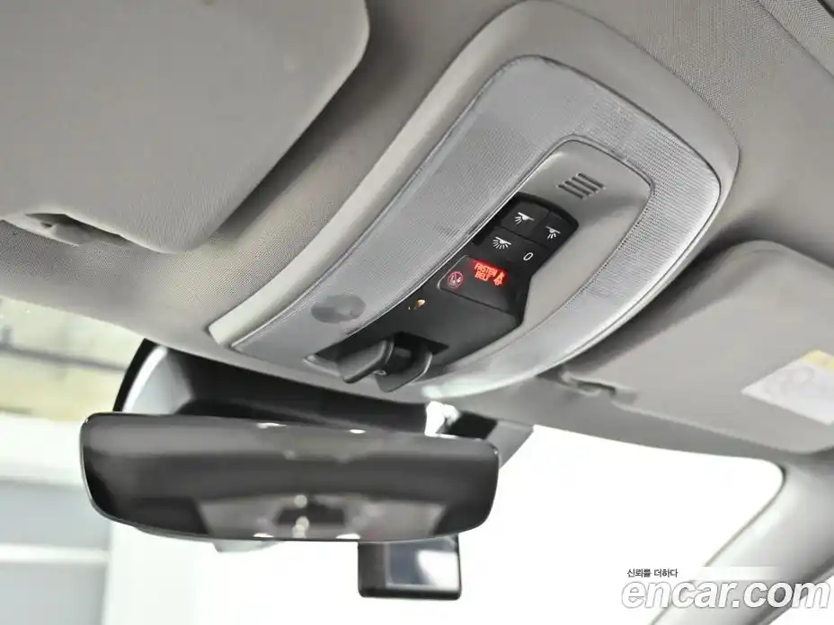 Volvo V60 2016 2.0 Автомат в Москве № 206605, фото 15