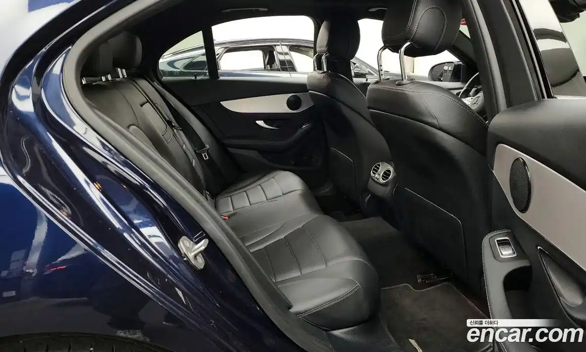 Mercedes-Benz C-Class 2021 2.0 Автомат в Москве № 206612, фото 3