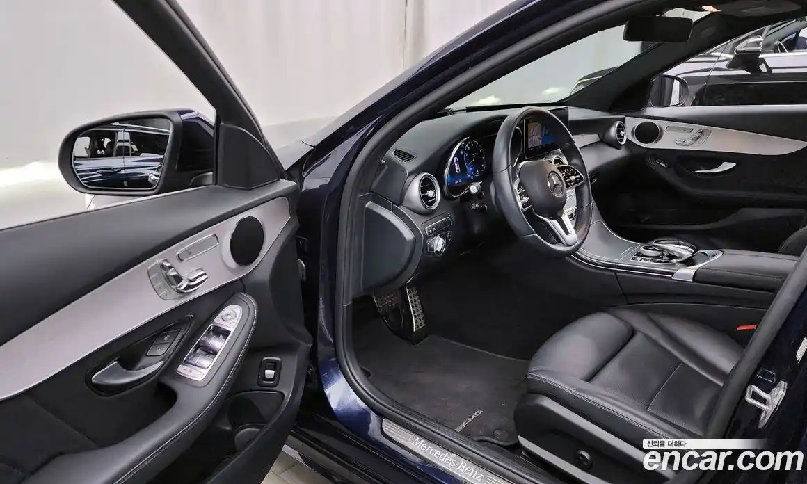 Mercedes-Benz C-Class 2021 2.0 Автомат в Москве № 206612, фото 4