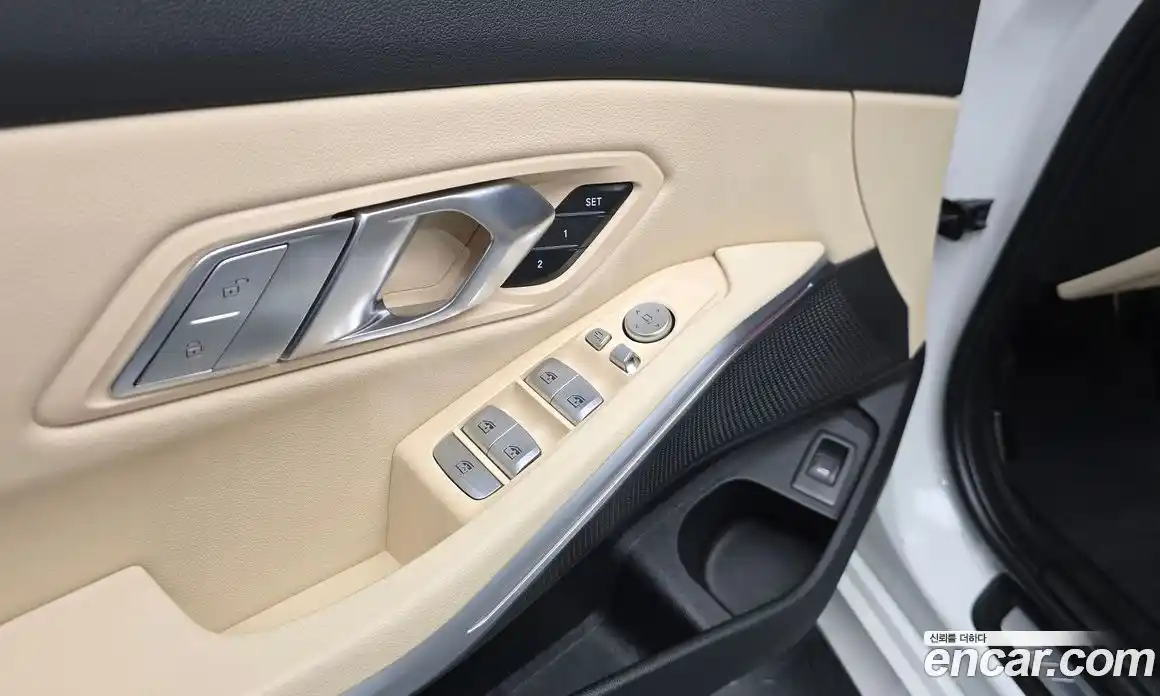 BMW 3-Series 2022 2.0 Автомат в Москве № 211278, фото 17