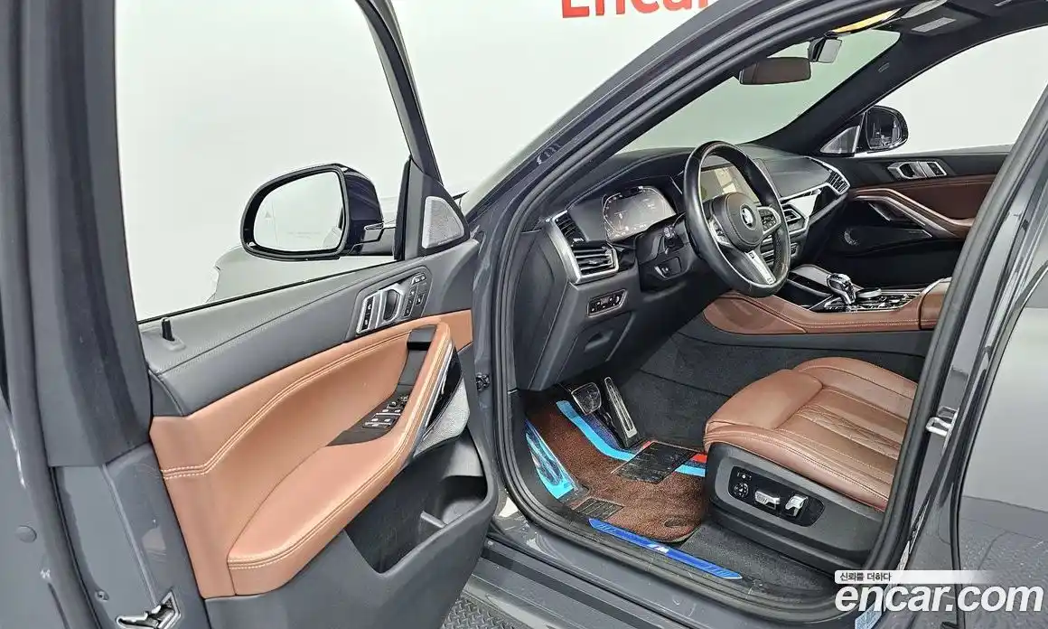 BMW X6 2023 3.0 Автомат в Москве № 211437, фото 10