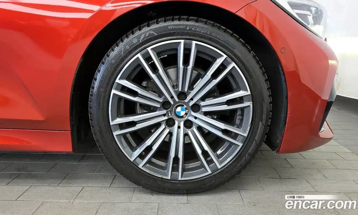 BMW 3-Series 2021 2.0 Автомат в Москве № 211496, фото 17