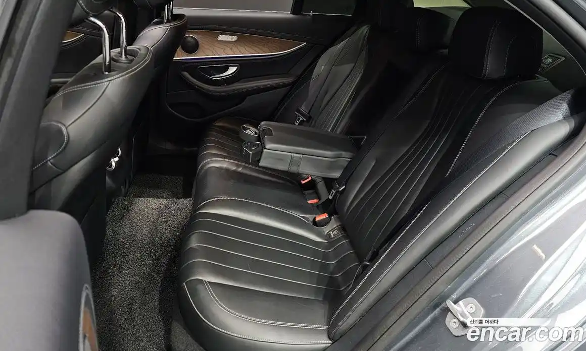 Mercedes-Benz E-Class 2018 1.9 Автомат в Москве № 212126, фото 7