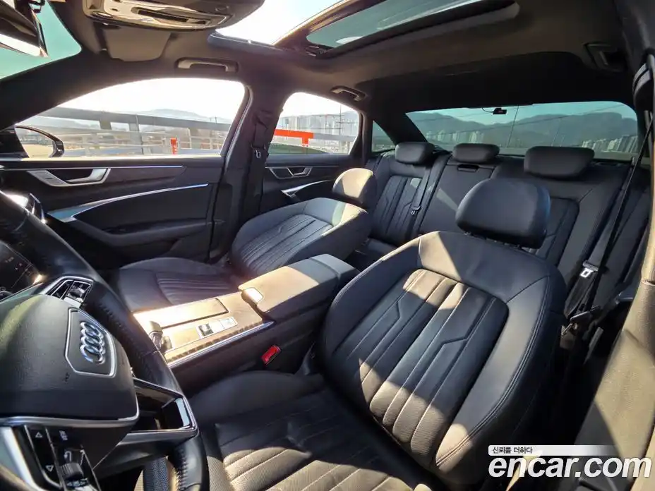 Audi A6 2020 2.0 Автомат в Москве № 212723, фото 13