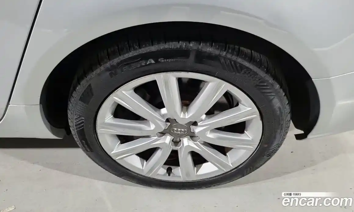 Audi A6 2012 3.0 Автомат в Москве № 212735, фото 16