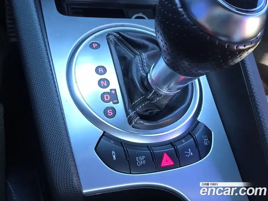 Audi TT 2008 2.0 Автомат в Москве № 212736, фото 15