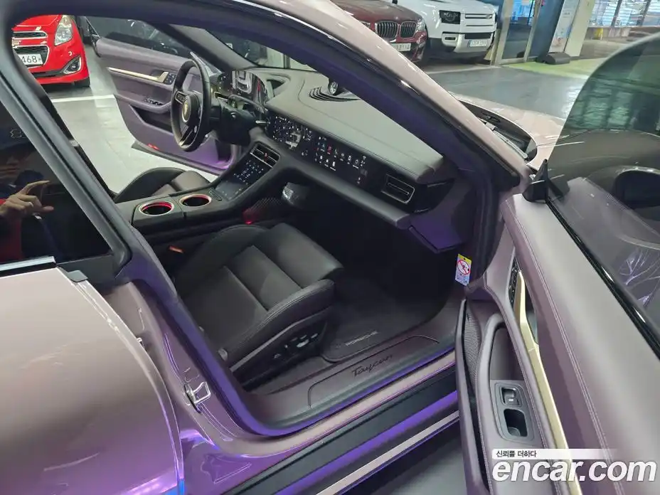 Porsche Taycan 2022 0.1 Автомат в Москве № 213000, фото 15