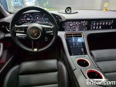 Porsche Taycan 2022 0.1 Автомат в Москве № 213000, миниатюра 7
