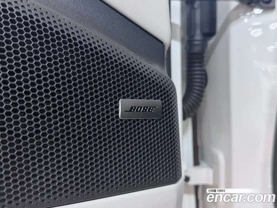 Porsche Macan 2025 0.2 Автомат в Москве № 213029, фото 8