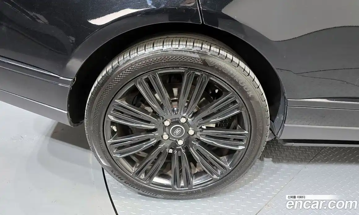 Land Rover Range-Rover 2014 3.0 Автомат в Москве № 213858, фото 2