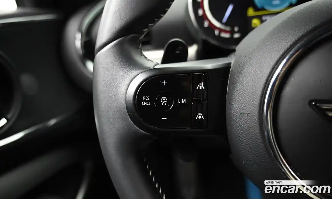 Mini Clubman 2023 2.0 Автомат в Москве № 214176, фото 16