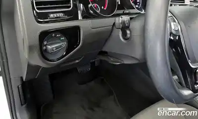 Volkswagen Golf 2014 2.0 Автомат в Москве № 215031, миниатюра 2