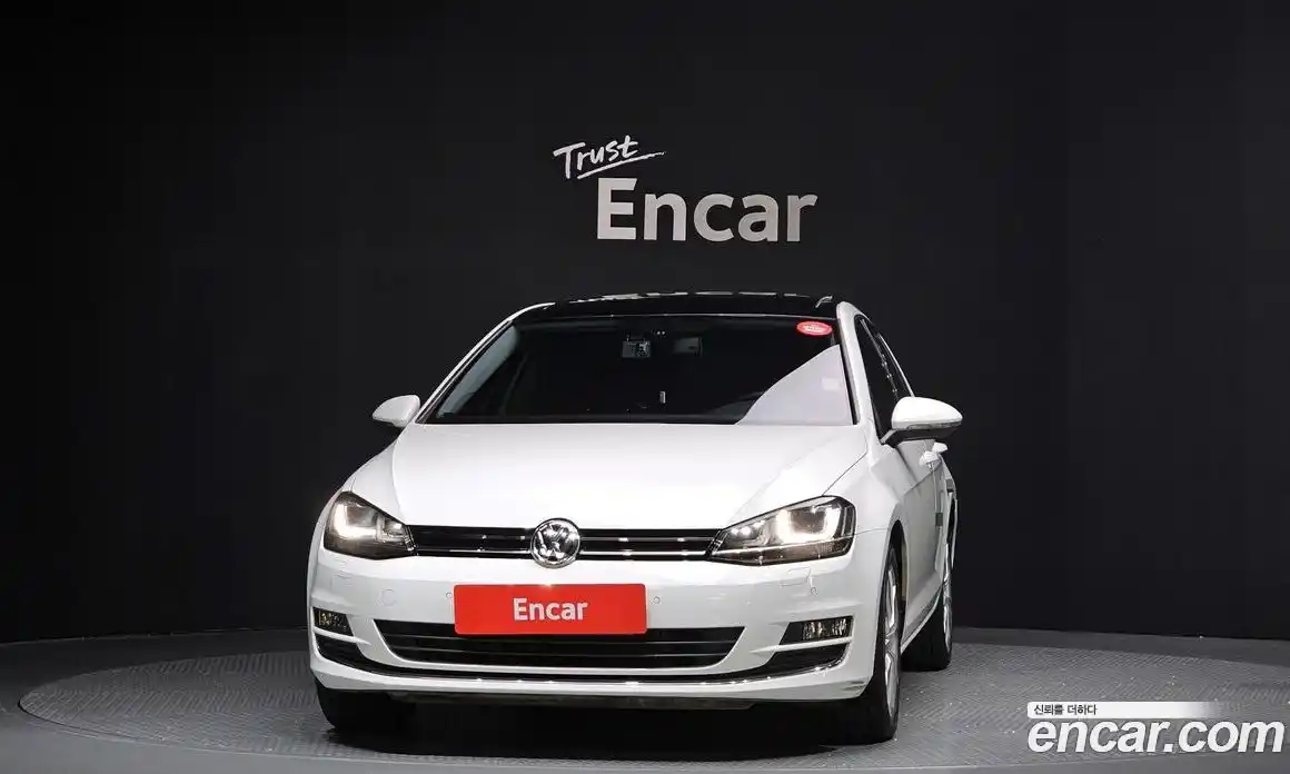 Volkswagen Golf 2014 2.0 Автомат в Москве № 215031, фото 7