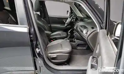 Jeep Renegade 2021 2.4 Автомат в Москве № 215479, миниатюра 11