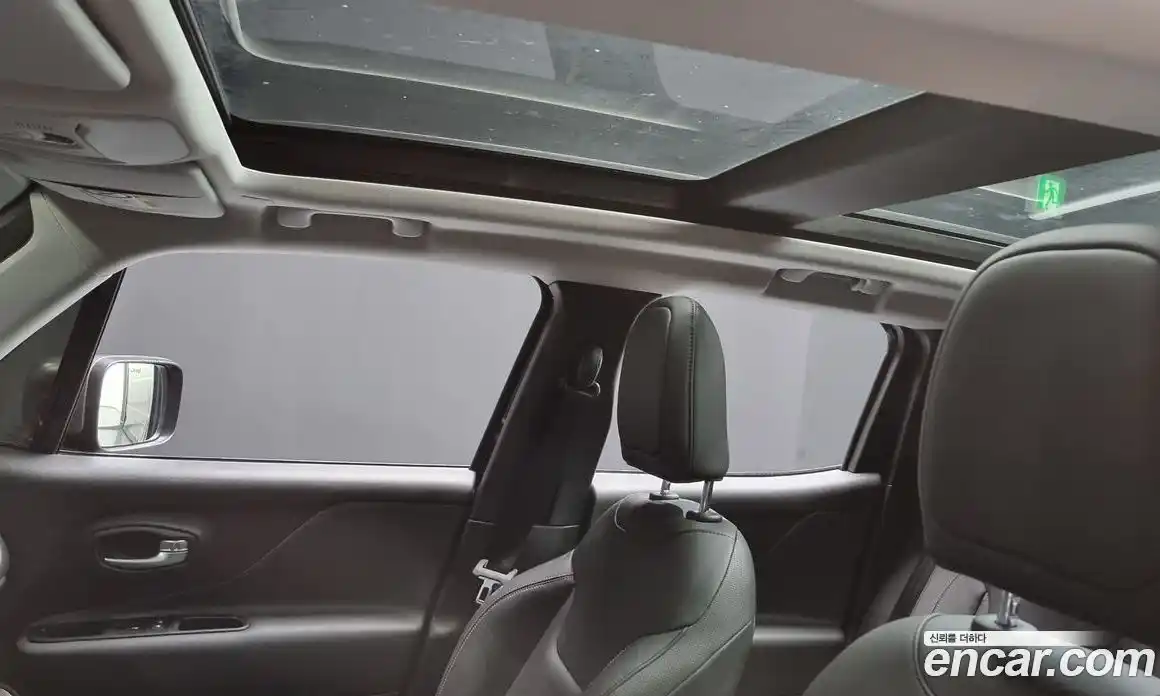 Jeep Renegade 2021 2.4 Автомат в Москве № 215479, фото 19