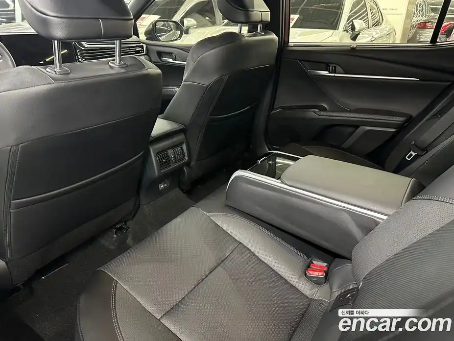 Toyota Camry 2025 2.5 Вариатор в Москве № 215619, фото 11