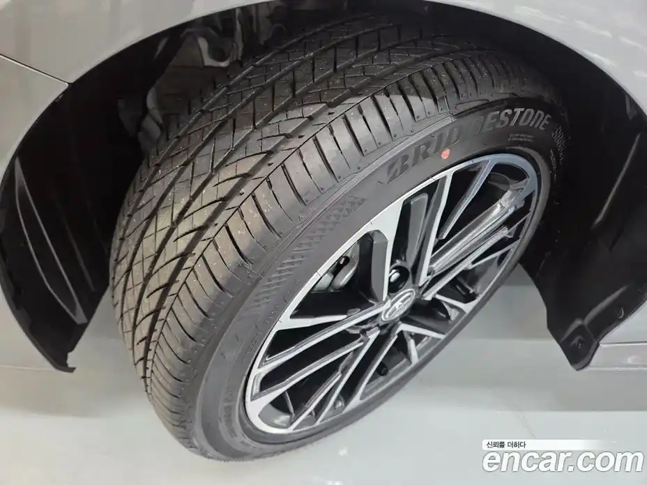 Toyota Camry 2025 2.5 Вариатор в Москве № 215619, фото 5