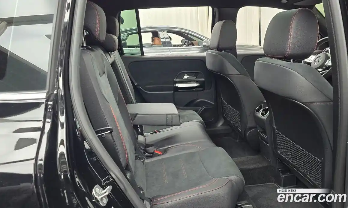 Mercedes-Benz GLB-Class 2023 2.0 Автомат в Москве № 215930, фото 4